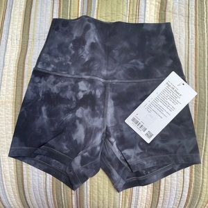 Lululemon Align Shorts 4” BRAND NEW